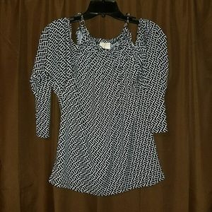 Michael Kors shirt with cut out shoulders. Size M